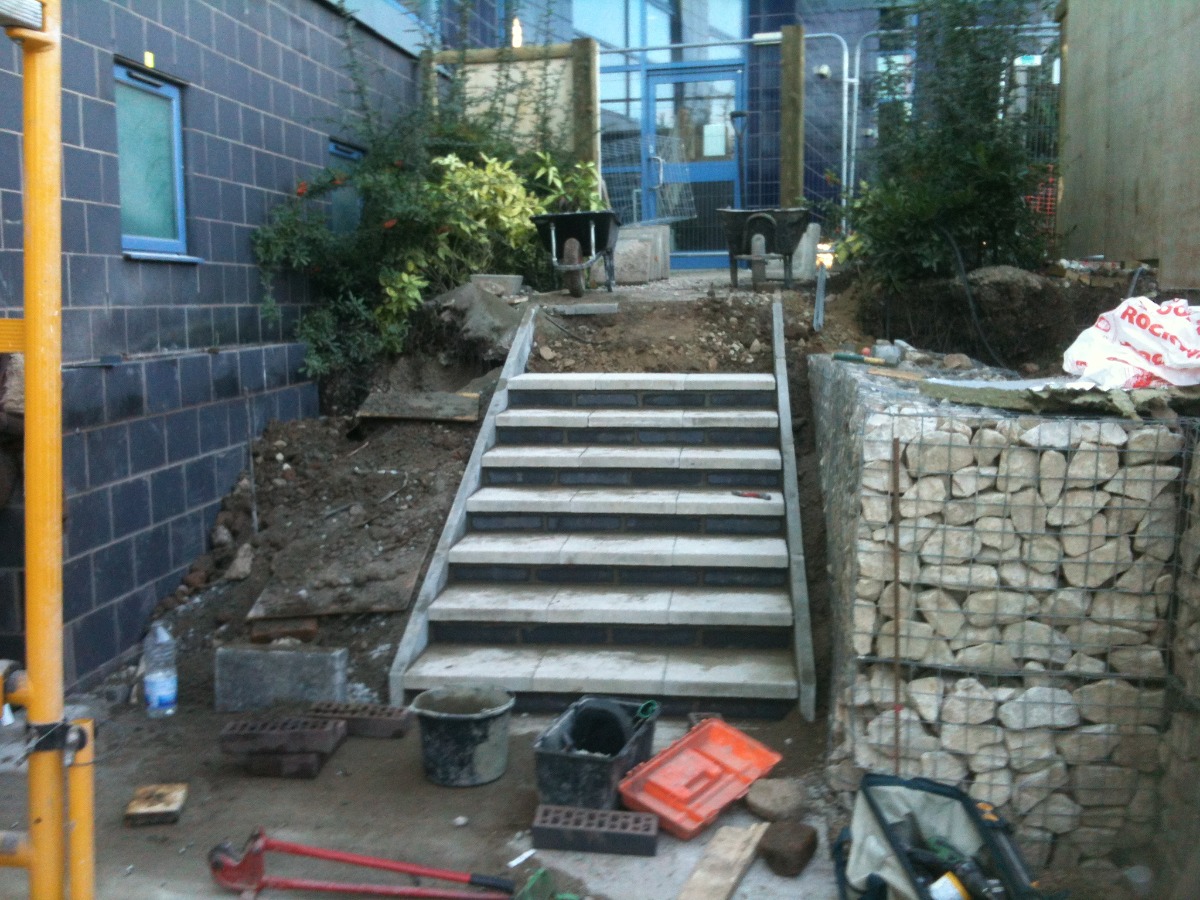 Builder: Image 1